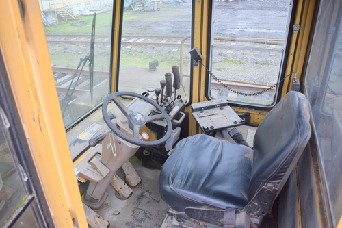 90000 lb. Caterpillar #V900-CH, forklift container handler - Image 10