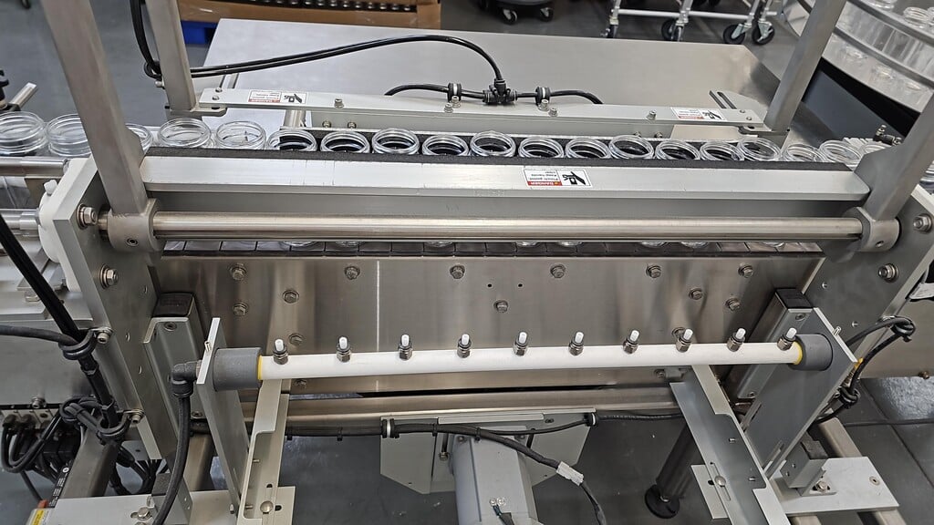 Inline Packaging Systems #RSC-Rinser, inline rinser & indexing conveyor, 10 nozzles - Image 6