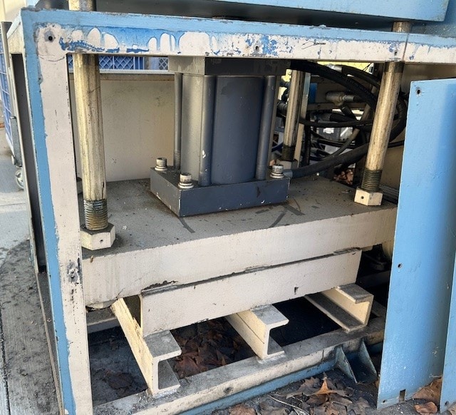 50 Ton, Wabash #PC50-2418-4TM, Platen Press, 24 x 18 Electric Heated, 9600 watts - Image 6