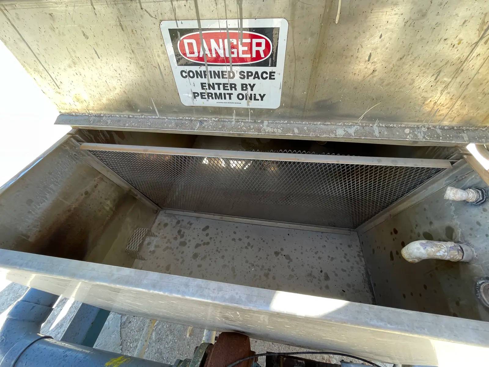 36 Ton, Frick #F36NLR70, Stainless Steel tube ice maker, R-717 ammonia refrigeration - Image 9