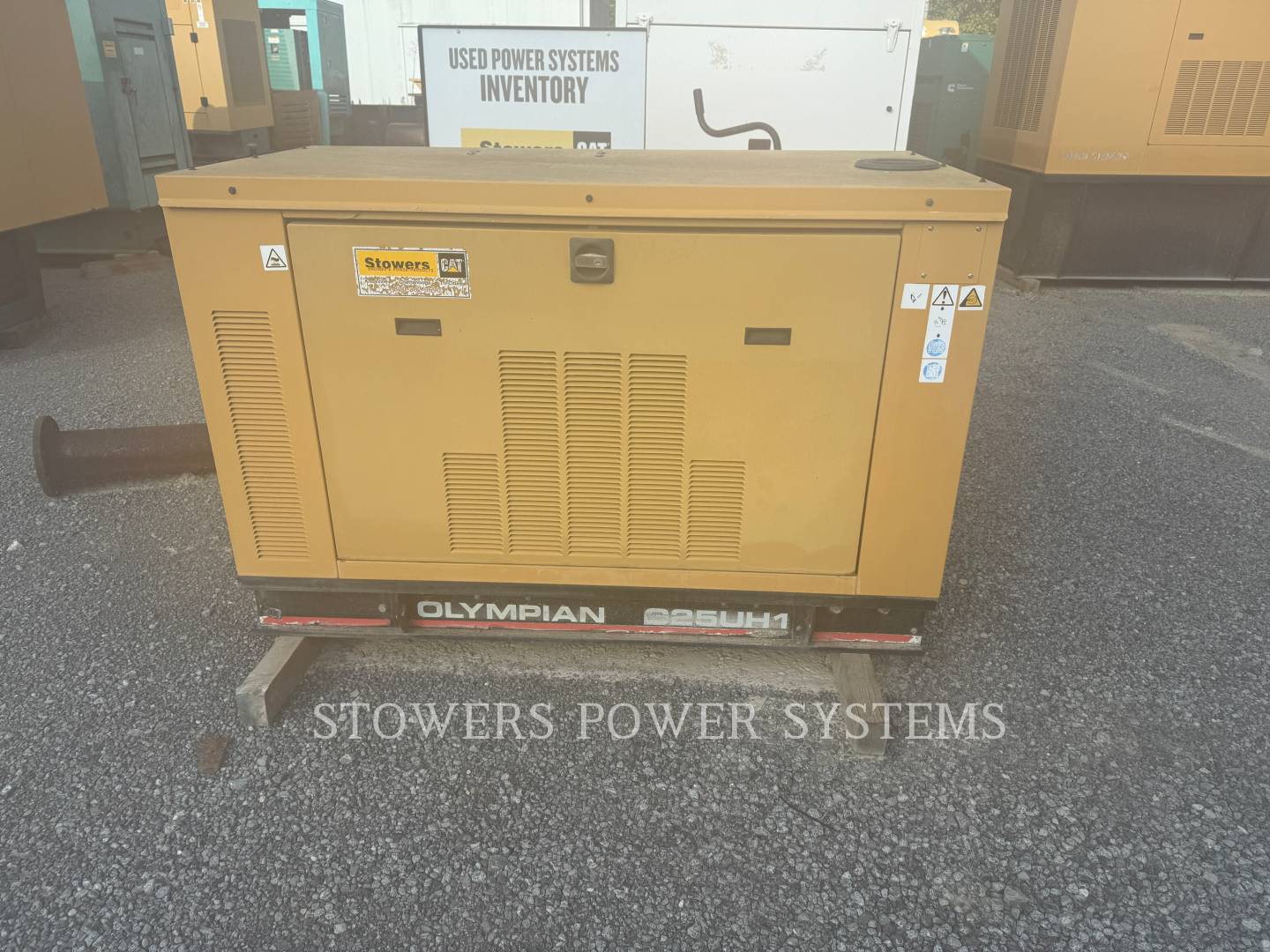 25 KW Olympian #G25UH1, 287 hours, S/N E2198A001, 120/208 Volts, 1999 - Image 4