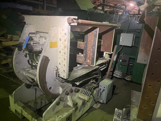 Hall #3, rocker type molding machine with controls, no hydraulics - Image 3