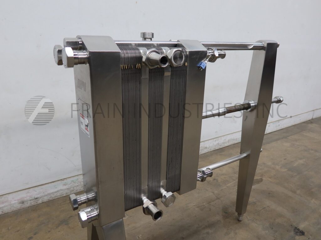 120 sq.ft., APV Paraflow, Stainless Steel, plate & frame heat exchanger, flow rate of 1-45 GPM - Image 2