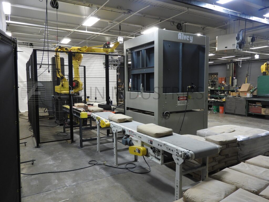 Fanuc, m- 410ic/110, bag palletizer, 4 axes, articulated rotary joint, servo driven, robotic, pic-n-place arm - Image 4