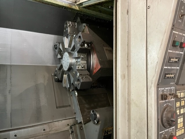 Hyundai Kia #SKT21, CNC lathe, 21.7" swing, 8" chuck, 2.5" bar, 13.8" turning diameter, Fanuc 21i-TB, 2007 - Image 6