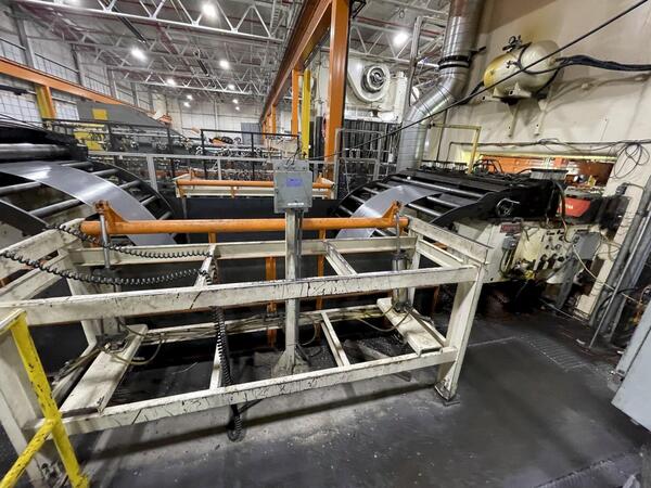 1330 Ton, Niagara #SE4-1330-186-84, straight side double crank mechanical metal stamping transfer press, 24" - Image 9
