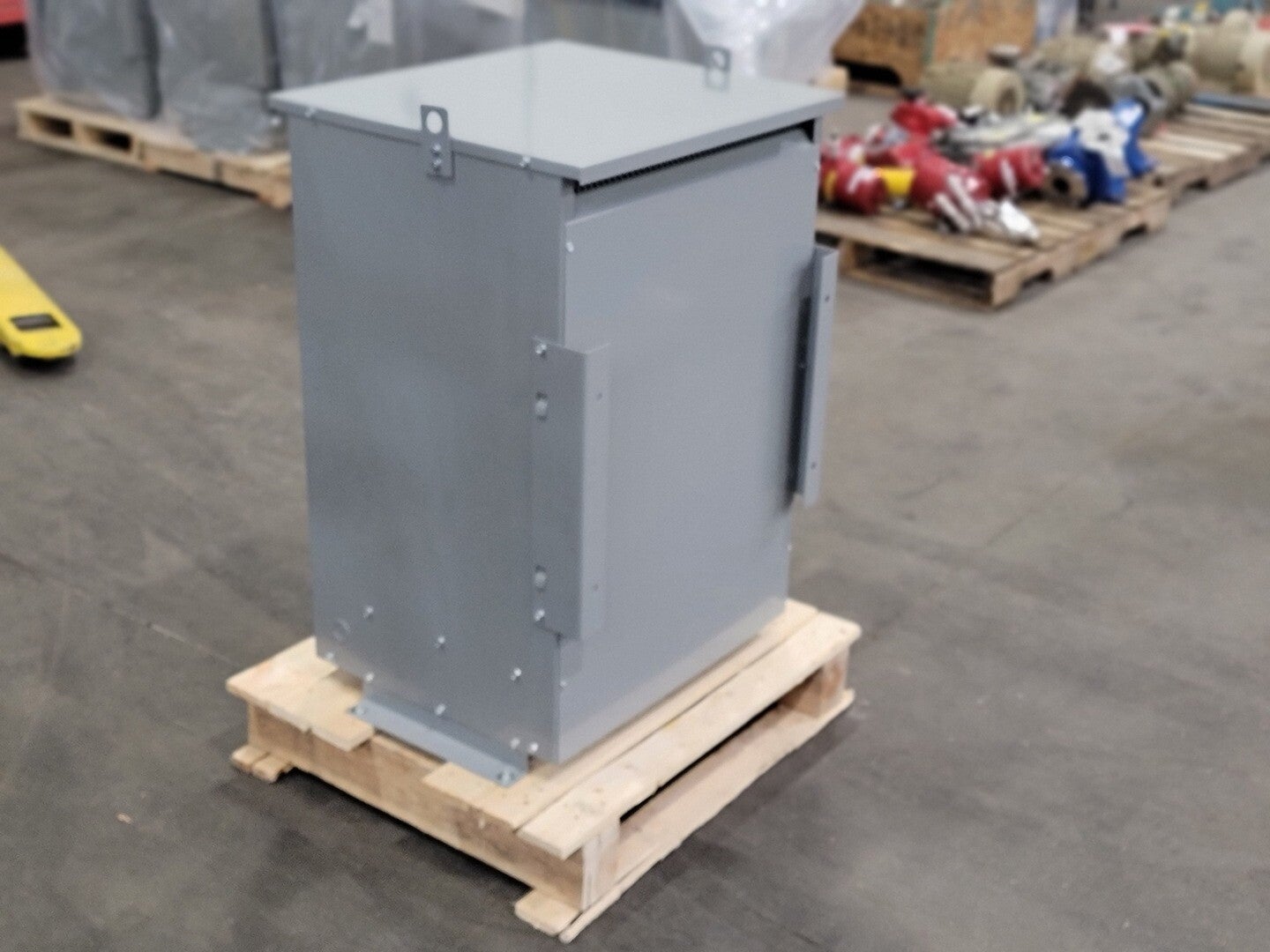 75 KVA 600 Primary, 208Y/120 Secondary, Rex Power Magnetics, isolation transformer, dry, new - Image 5