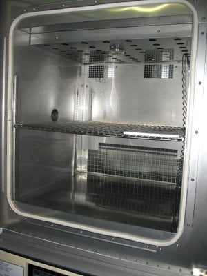 30" width x 30" D x 30" H Blue M #ETC-16S-F, temperature chamber, -35&deg; to 190&deg;, 240 V., 3-phase, 42 Amps. - Image 2