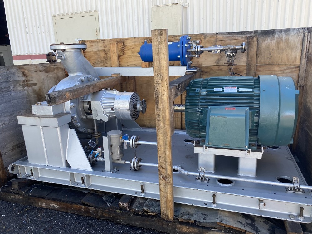 1965 GPM, Sulzer centrifugal process pump, 100 HP Reliance motor, new, never used - Image 1