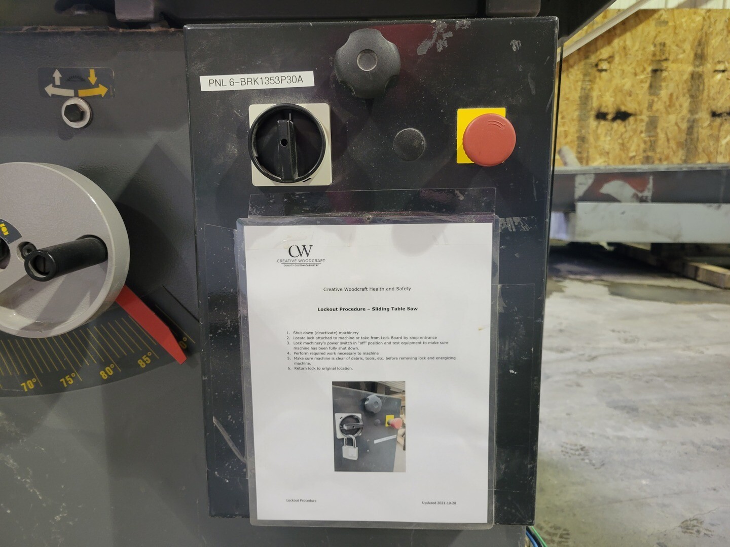 Casadei #KS/15, Sliding Table Saw w/ TigerStop Control, 8HP, 44" x 26.5" table, S/N 98-13-018, 1998 - Image 5