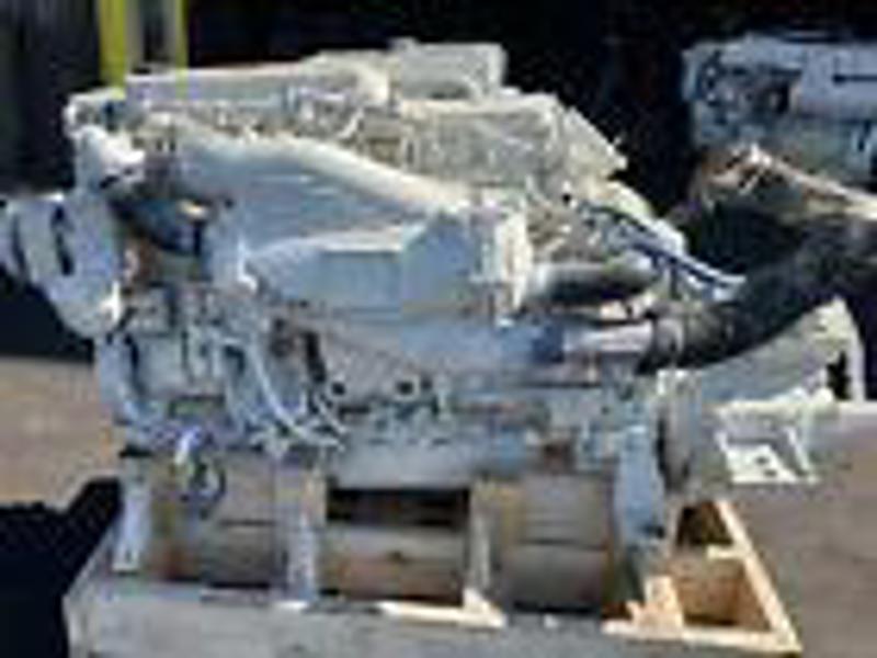 480 HP Cummins #QSB6.7, Engine Assembly, Marine - Image 1