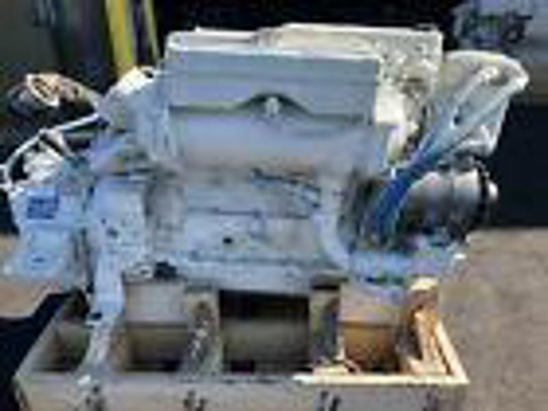 480 HP Cummins #QSB6.7, Engine Assembly, Marine - Image 2