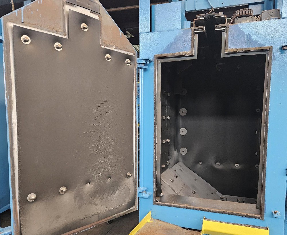 Wheelabrator #WS-210S, spinner hanger shot blaster, 34" x56" x52", 2 blast wheels, 10 HP - Image 3