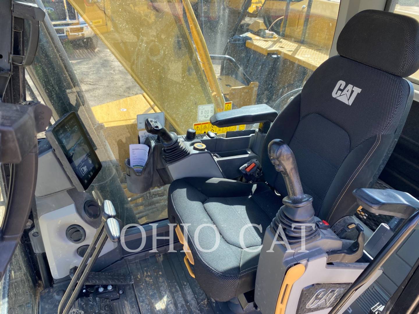 Caterpillar 317, Crawler Excavator, 1456 hours, S/N: TZE00427, 2021 - Image 8