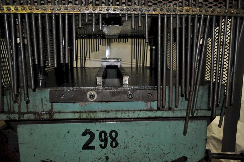 60 Ton, Airam #ATP-1615, cut-off press, 3 stroke, 13.3"Shut Height, 36" x32"bed, 235 SPM, adj tilt base - Image 7