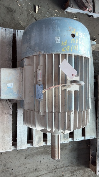 75 HP 1780 RPM Delco, Frame 444U, TEFC, 1.0 service factor - Image 1