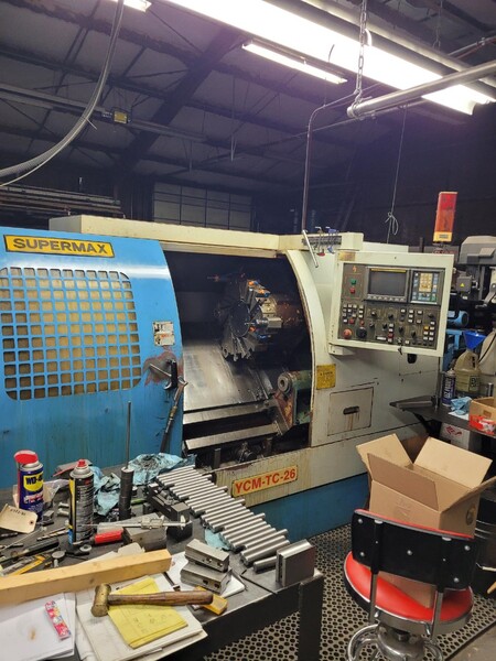 Supermax #YCM-TC-26, turning center, Fanuc controls, 18.5" swing x 25.5" cc, 1999 - Image 2