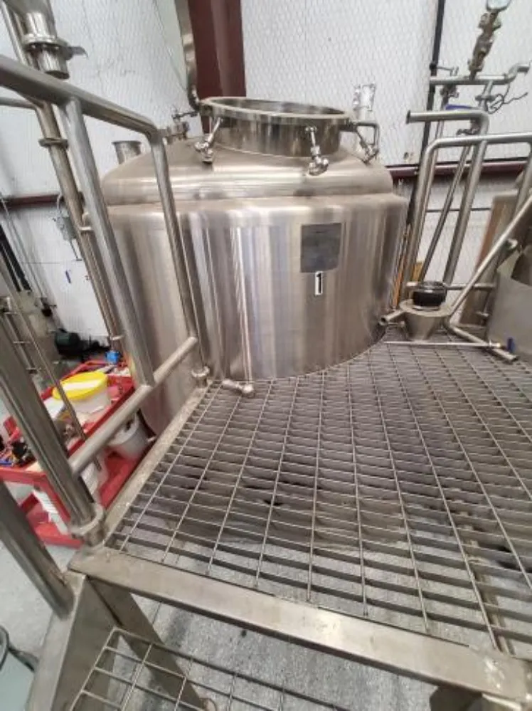 O' neills 10-19 BBL Stainless Steel Brewing Tank, 65.4" x 90.4" Dimensions, 2016 - Image 1