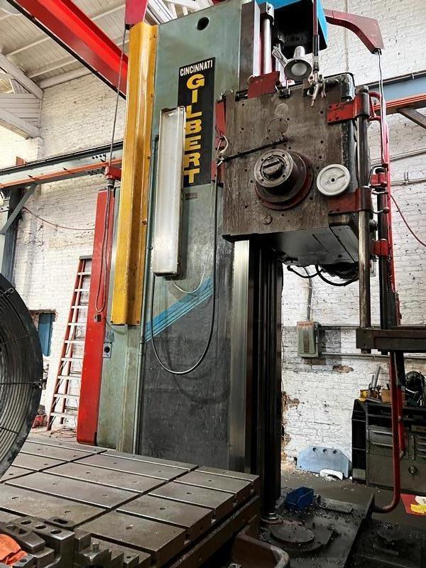5" Cincinnati Gilbert #6, floor type horizontal boring mill, 30" spindle travel, 17" column travel, 1000 RPM - Image 1