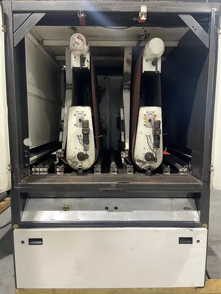 52" x 103" Timesavers #4221-45-00, dual head metal belt sander, 15-45 FPM, 38" passline, (2) 75 HP, 11" drum - Image 10