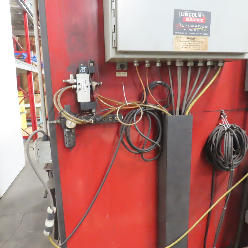 Lincoln, Fanuc 100iC, 6-Axis dual zone robotic welding cell Power Wave i400, 480 V. - Image 9