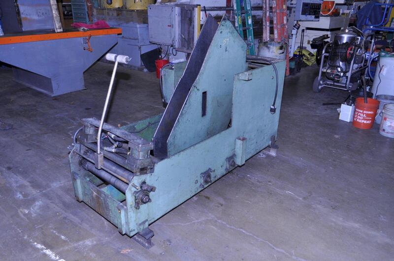4000 lb. Feed-Lease, 18" width, 48" outside dimension, manual coil guide adj., loop Control - Image 5