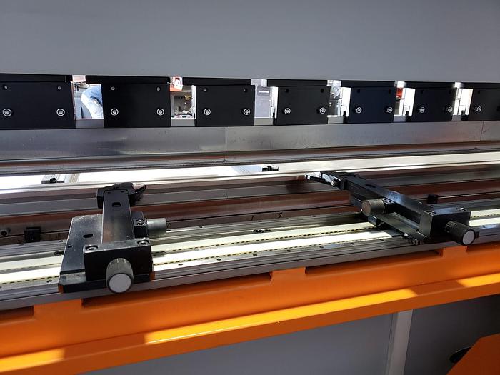 242 Ton, Ermak #Power-Bend-Falcon, CNC press brake, 12.3'OA, 128" between housing, 10.8" stroke, 16.1" - Image 2