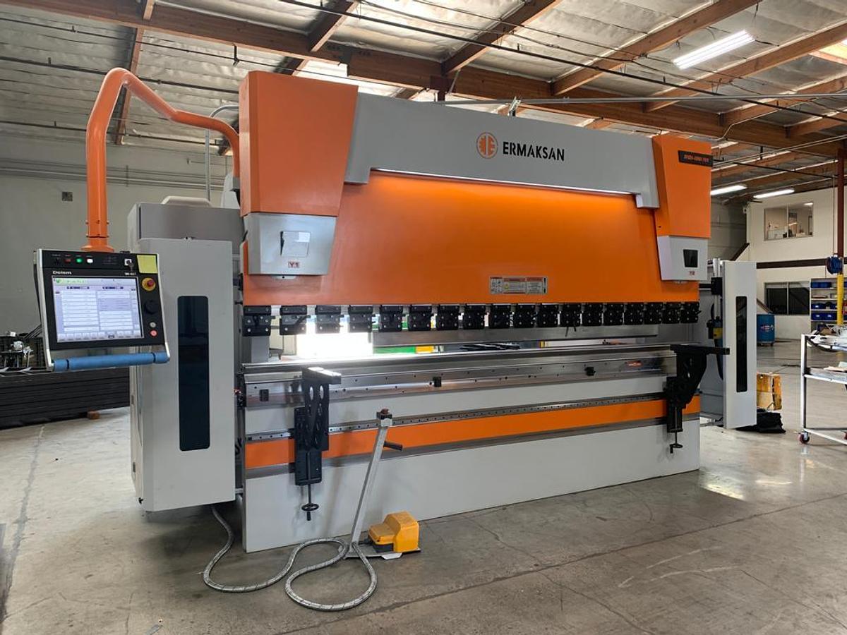 242 Ton, Ermak #Power-Bend-Falcon, CNC press brake, 12.3'OA, 128" between housing, 10.8" stroke, 16.1" - Image 4