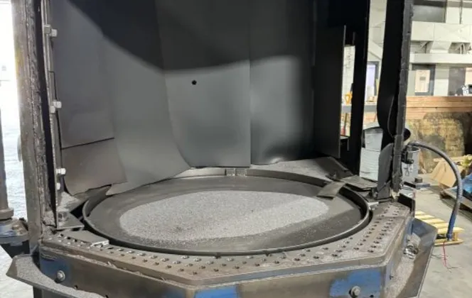 48" Wheelabrator #WMT-48, Shot Blast Table, 2 Wheels, 60" Work Height, Integral Dust Collector, 2007 - Image 5