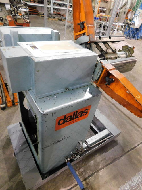 2500 lb. Dallas #06090, motorized uncoiler, 16"-20" ID, 12" width, Loop control - Image 3
