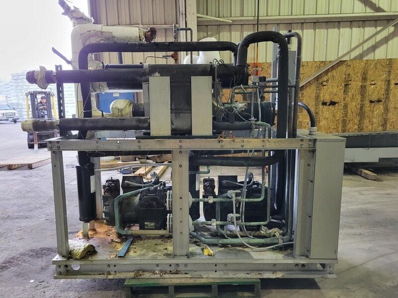 Drake #PWC440D6-T5-SMM, Water Cooled Chiller, Dual Circuit Semi-Hermetic, 440000 BTUH, R404A, 254 psig high - Image 6