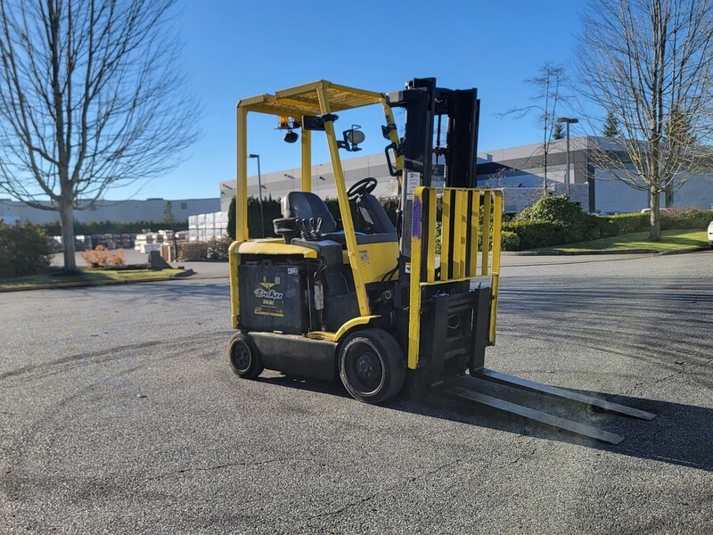 5000 lb. Hyster #E50Z-33, Electric Forklift, 131.1" lift height, 84" Mast lowered height, 2 Mast Stages, 21" - Image 9