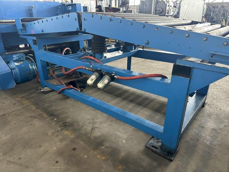 Adjustable hump table, Dahlstrom #HT-A-54, 54" width capacity, 15" table adjustment - Image 4