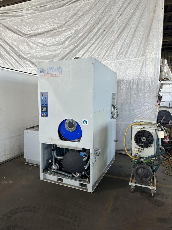 Mecwash #AVD-30 Washer, 12" x 12" x 16" chamber capacity, 400/200L tank capacity, 2011 - Image 2