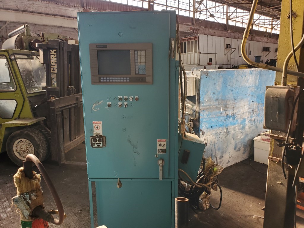 400 Ton, French Oil TMP, hydraulic press, 6 stroke, 12" DL, 24" x28", electric platen - Image 3