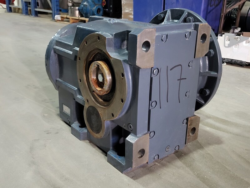 30 HP @ 1750 RPM, Falk Ultramite #10UBBQ3AS45A5F, gear reducer, 45.37/1 ratio, Frame 286TC, 2015 - Image 7