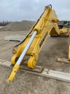Komatsu Pc-800 Standard 42 Ft. Length Stick And Boom W/ All Cylinders - Image 2