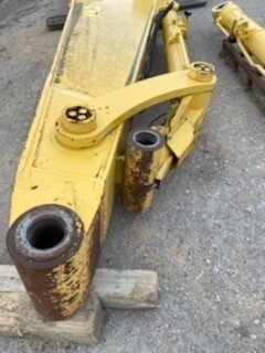 Komatsu Pc-800 Standard 42 Ft. Length Stick And Boom W/ All Cylinders - Image 7