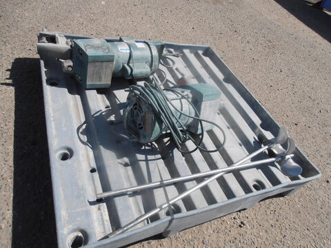 Lightnin #ND-1, mixer agitator, .43 HP, includes Stainless Steel 3' shaft & prop - Image 1