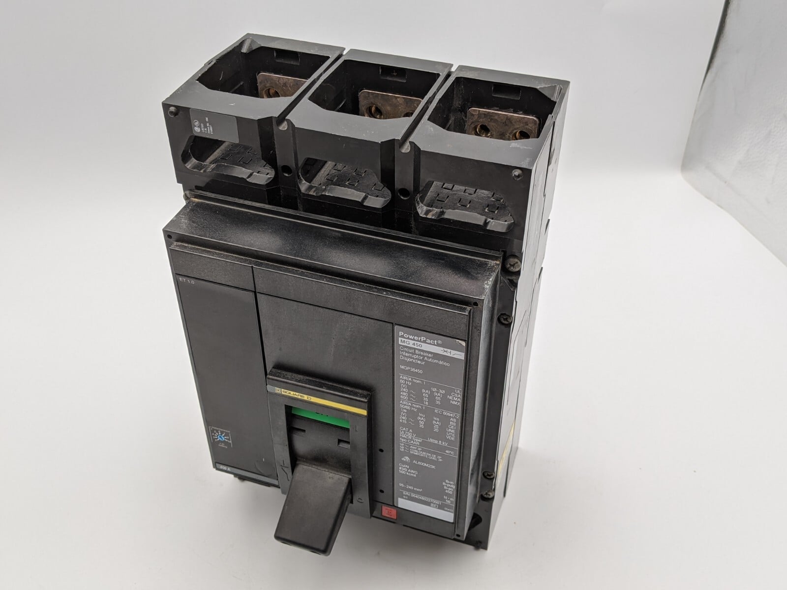 450 Amps, Square D, MGP36450, Bolt-On Circuit Breaker, 600 Volts 3P 3 phase - Image 1