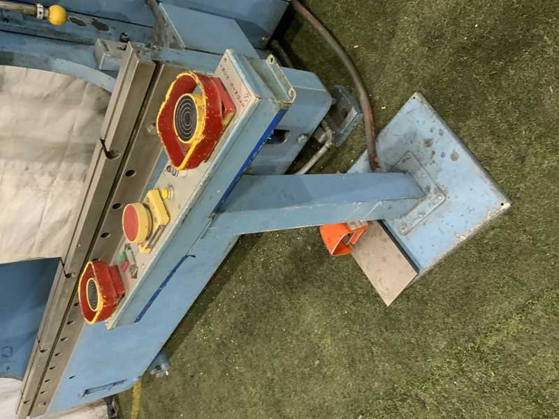 90 Ton, Cincinnati #90CB, hydraulic press brake, 8' overall, 78" between housing, 8" stroke, 15 HP, 2001 - Image 5