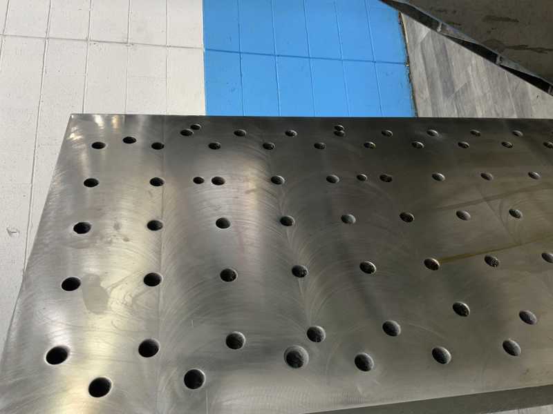 18" x 60" x 24" Drilled & tapped angle plates, steel welded plate construction, 1 set - Image 4