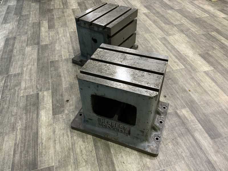 14" x 25" x 12" Herbert DeVleig, T-slotted angle plate - Image 2