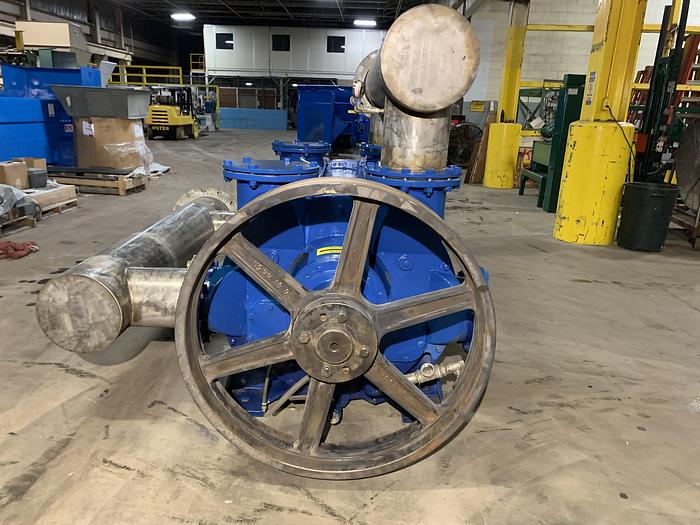 6000 CFM, NES #2BE-42-2BE-426-2BY3-3, single stage vacuum pump, 250 HP, side belt driven - Image 9