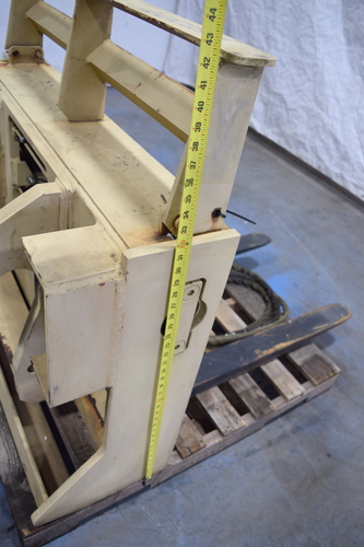 Skytrack, reach forklift shifting fork positioner attachment, 6000 lb. capacity, 3650 psi, 40" fork length - Image 6