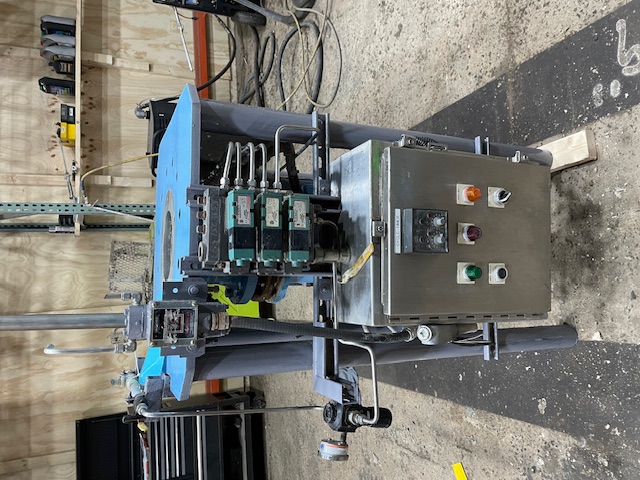 Black Clawson, HD cleaner, complete LC-11 17" dia detrashing liquid cyclone high density cleaner w/10"inlet - Image 2