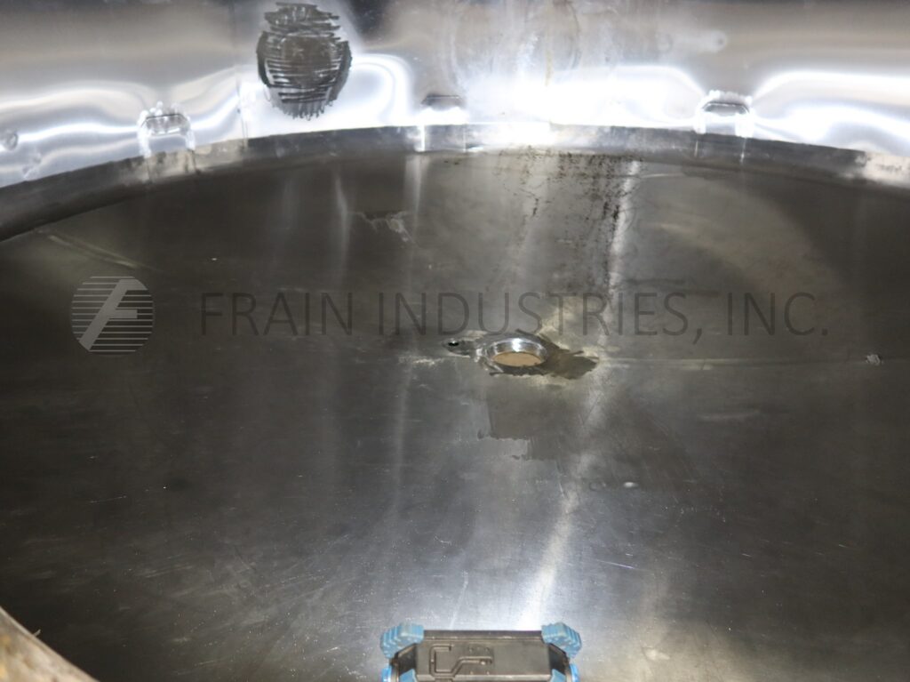5000 gallon Mueller, 304 Stainless Steel tank, single wall, 110" dia. x 122" straight wall, dome top, dish - Image 2