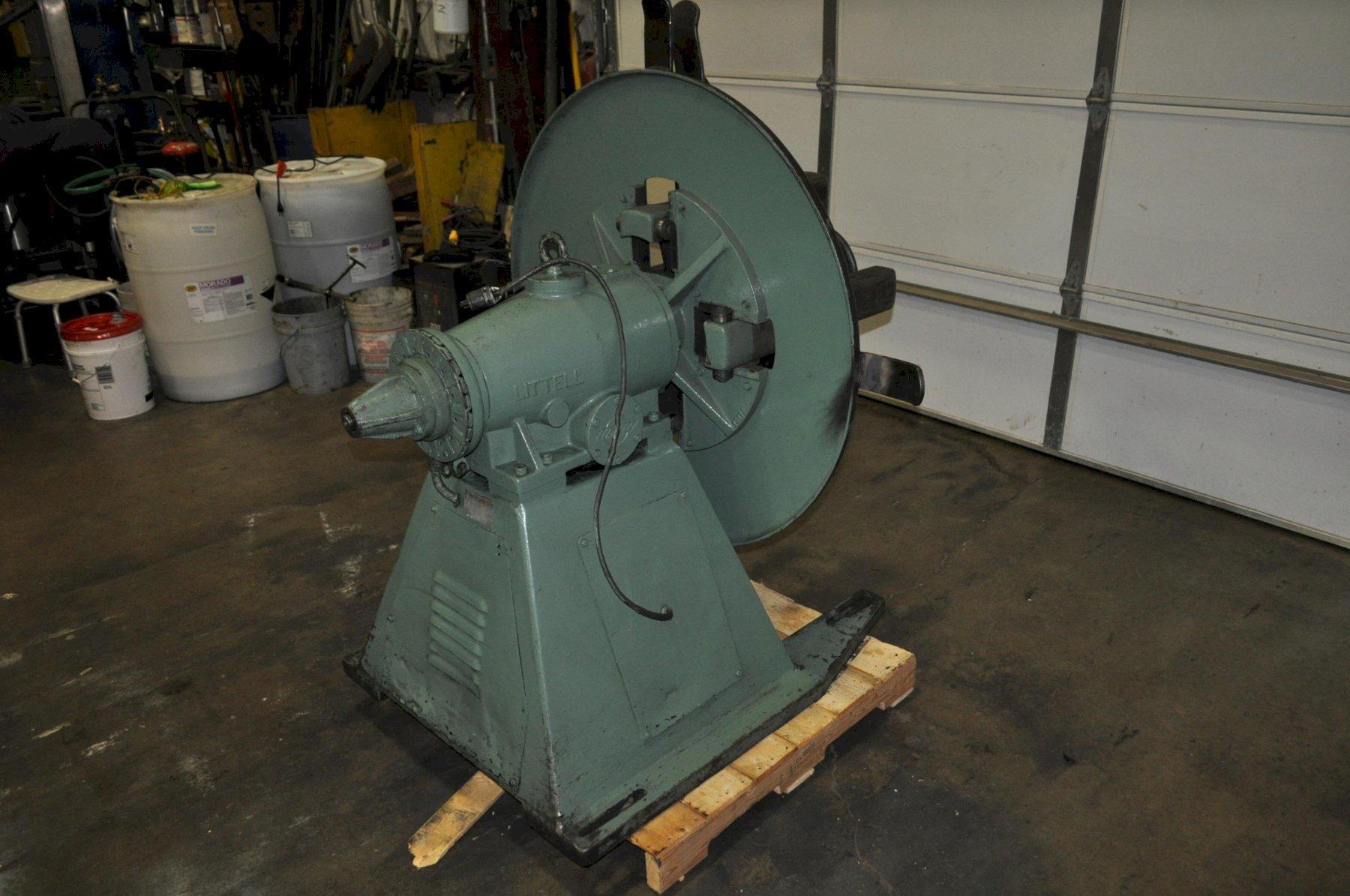 2500 lb. Littell #25-18, non-motorized uncoiler, 24" mandrel, 60" outside dimensions, 16"-20" ID, electric - Image 5