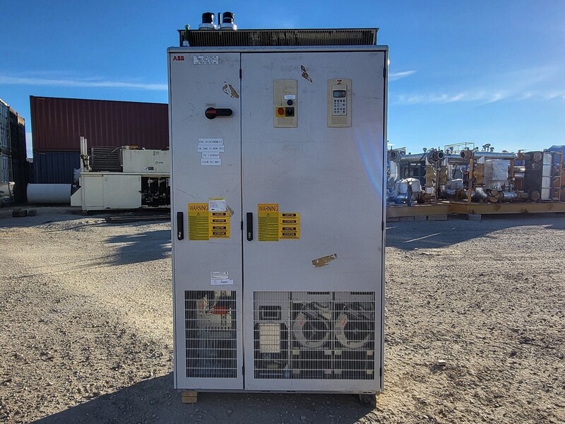 300 HP ABB, ACS800-37-0400-7, Variable Frequency Drive (VFD), 600 Volts, 300 amps, S/N 1060801346 - Image 1