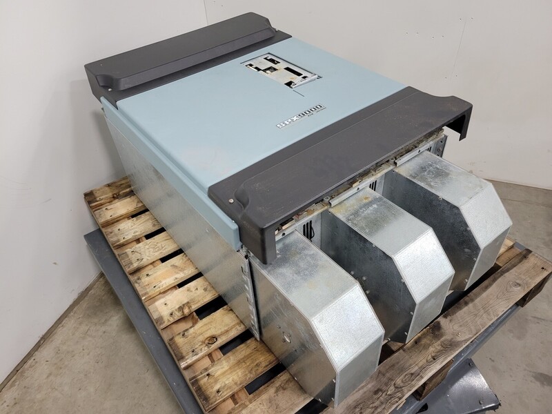 400 HP Cutler-Hammer, SPX400A0-5A2N1, Adjustable Frequency Drive 525-690 Volts - Image 4